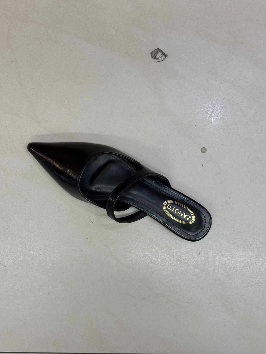 Songkran尖頭拖鞋