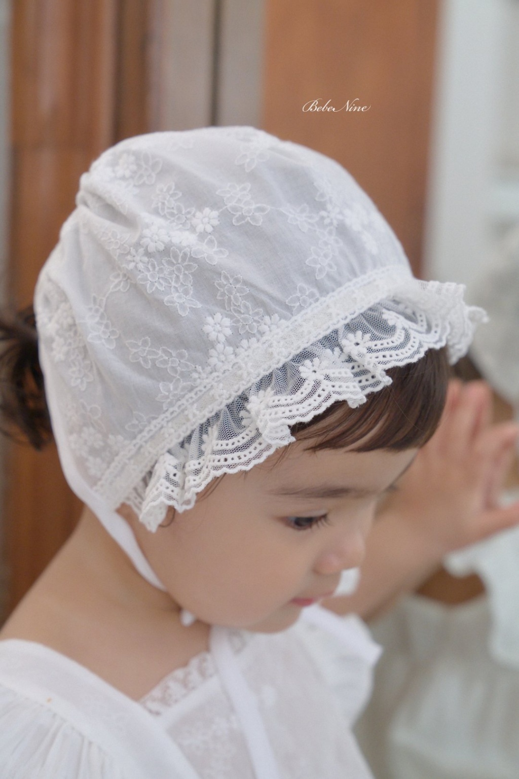 正韓夏bebenine 蕾絲雕花綁帶帽