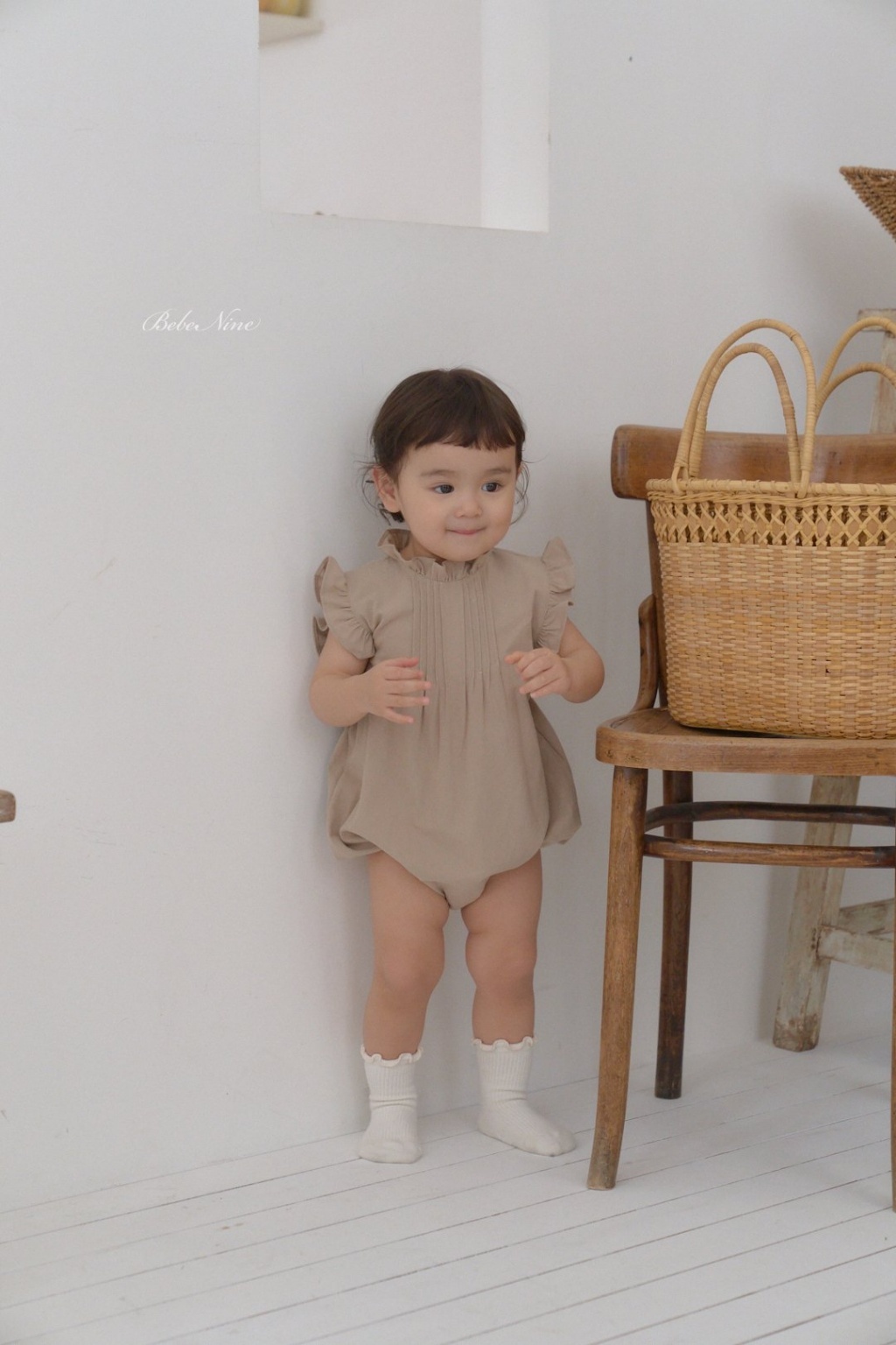 正韓夏bebenine 嫩嬰三色巴黎優雅包屁衣