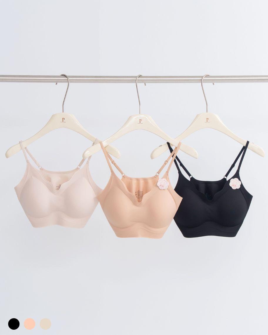 美胸波浪裸感小可愛