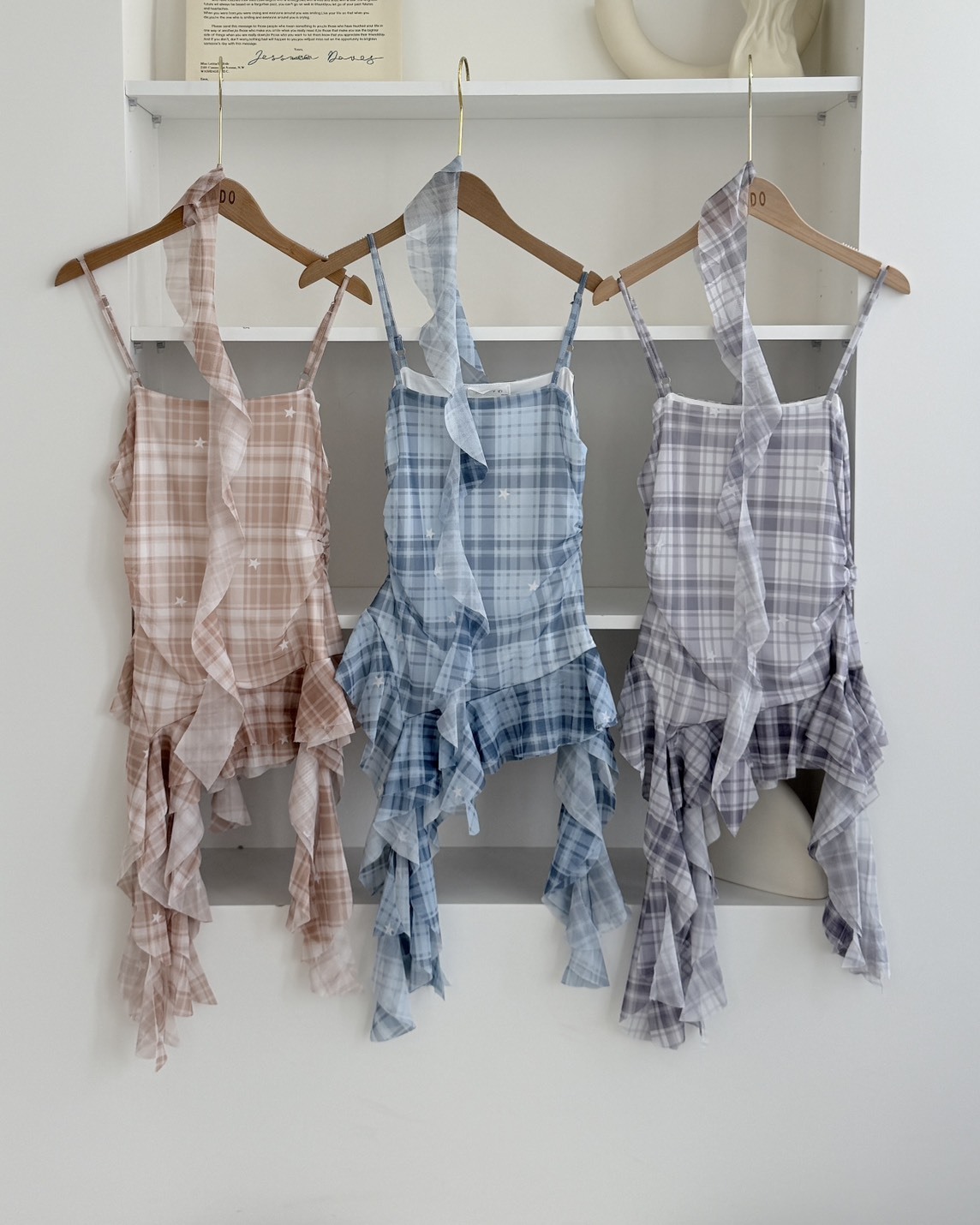 法朵Fado shop｜格紋星星不規則吊帶上衣 1705016 三色