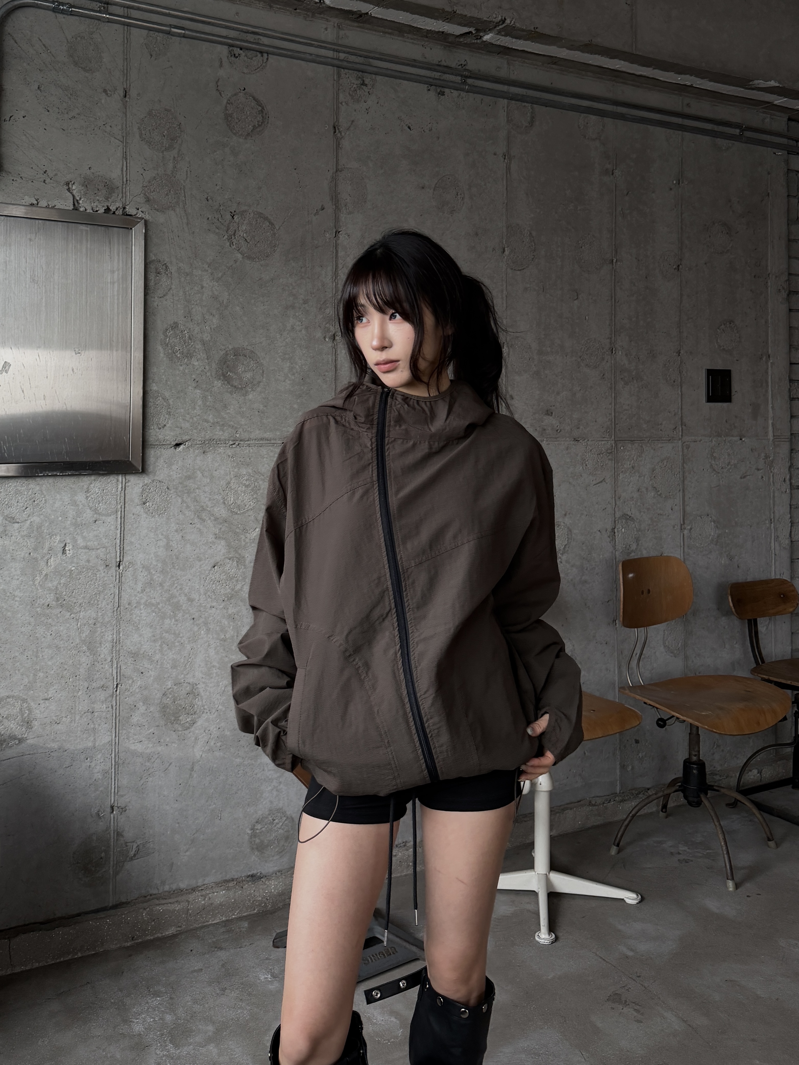 不規則線條 機能防風 寬鬆連帽外套