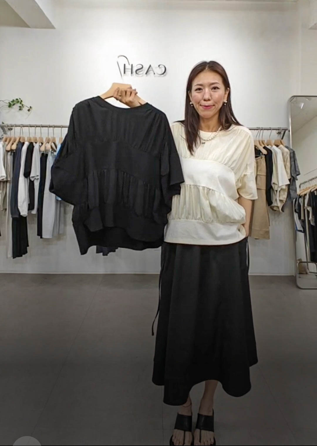 🎈K7147  ▶️抓皺設計上衣 Free size XXL👉B:cm L:60/64cm