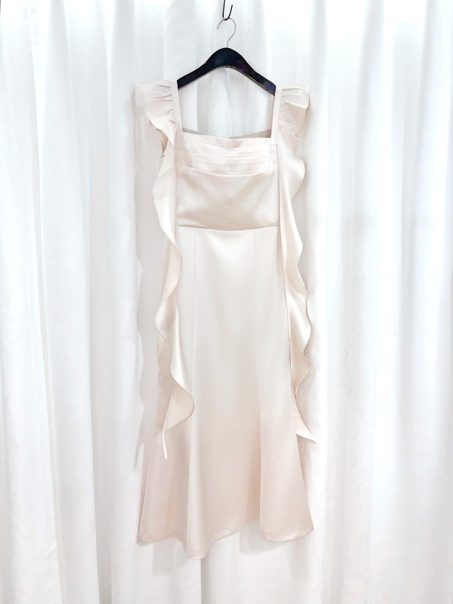 仙女緞光荷葉背心長洋