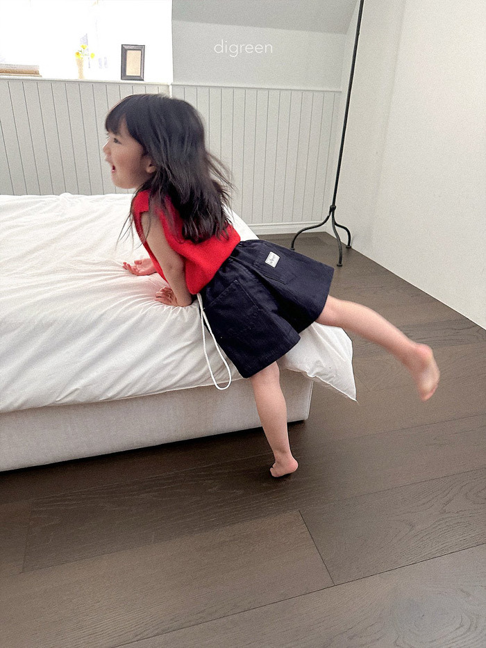 正韓夏Digreenkids 美式布標牛仔短褲