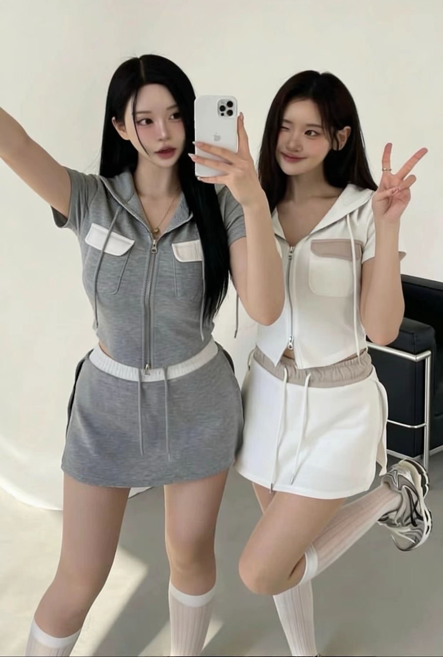 配色口袋拉鍊連帽衣+配色開岔短裙