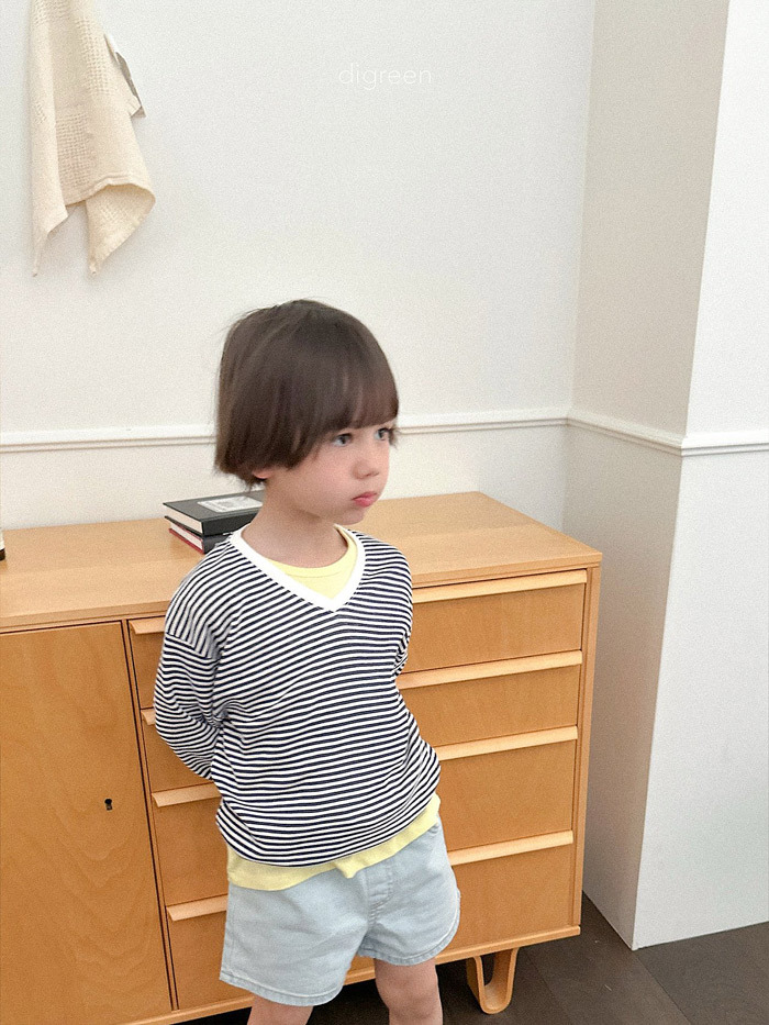 正韓夏Digreenkids 兩色美式五分牛仔短褲