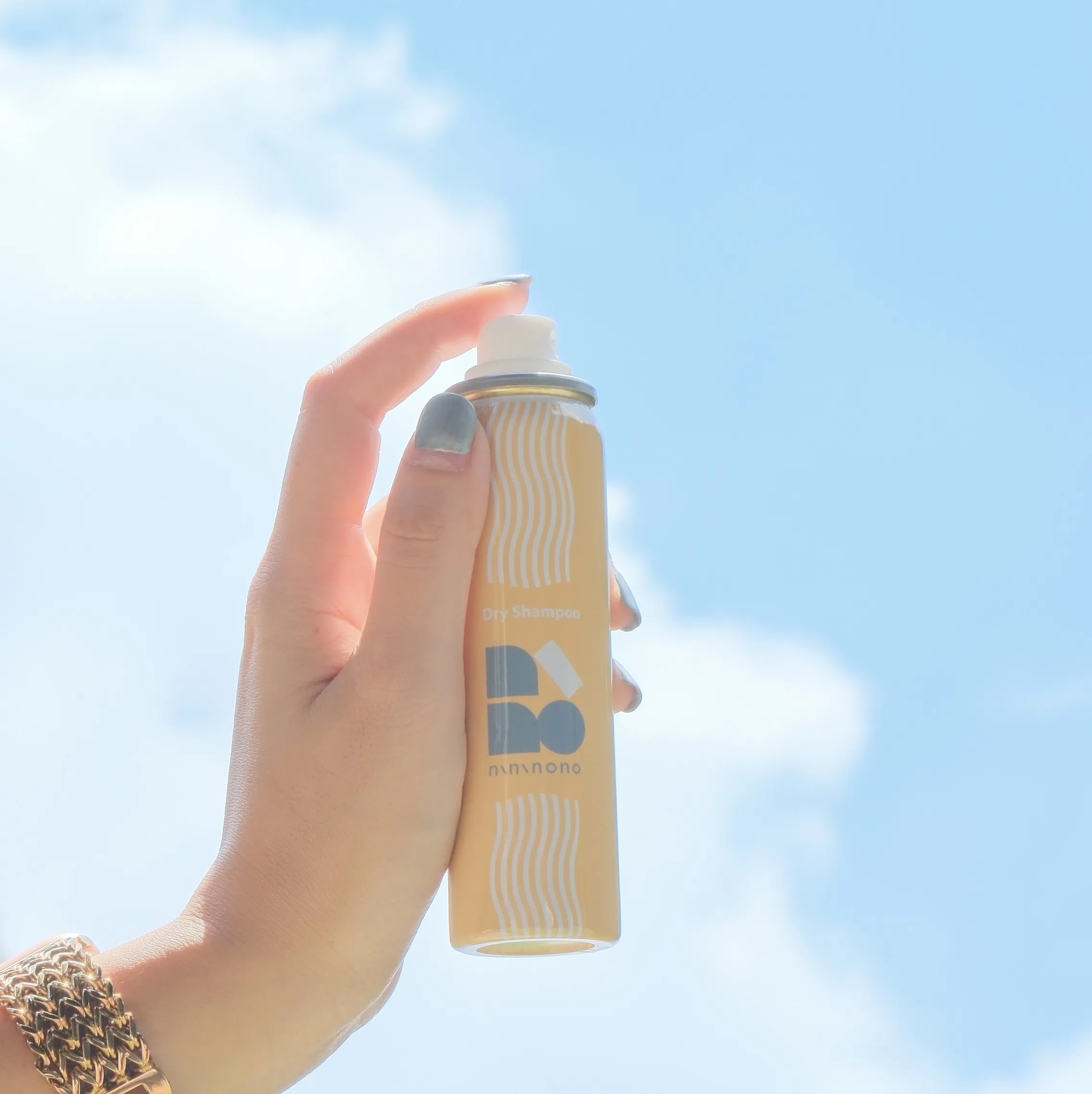 【旅行髮品組】髮根起立乾洗髮噴霧70ml＋香檸修護髮油洗沐組＋輕旅雙用包中包(S-鐵灰)