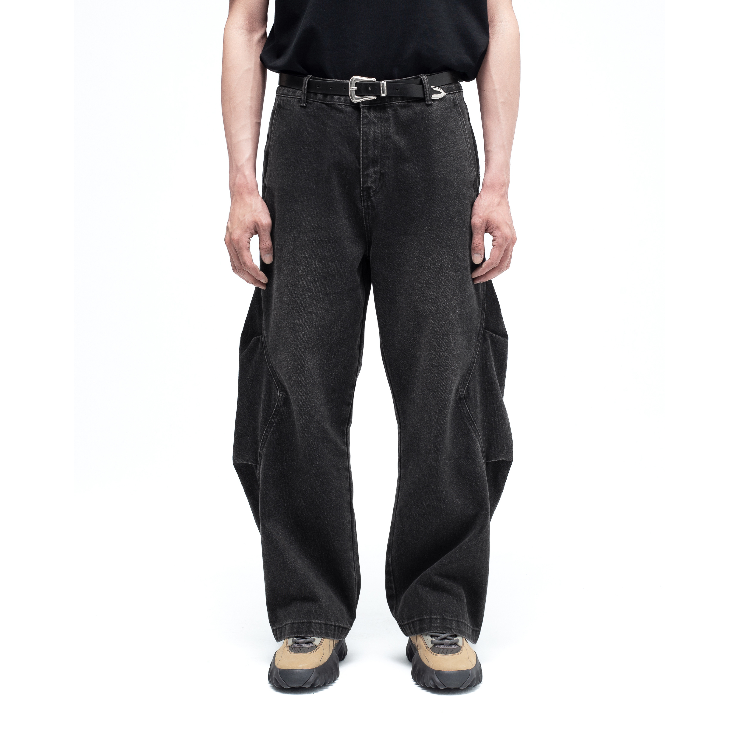 Anonymous Talking Pleated Denim Pants 皺褶牛仔褲