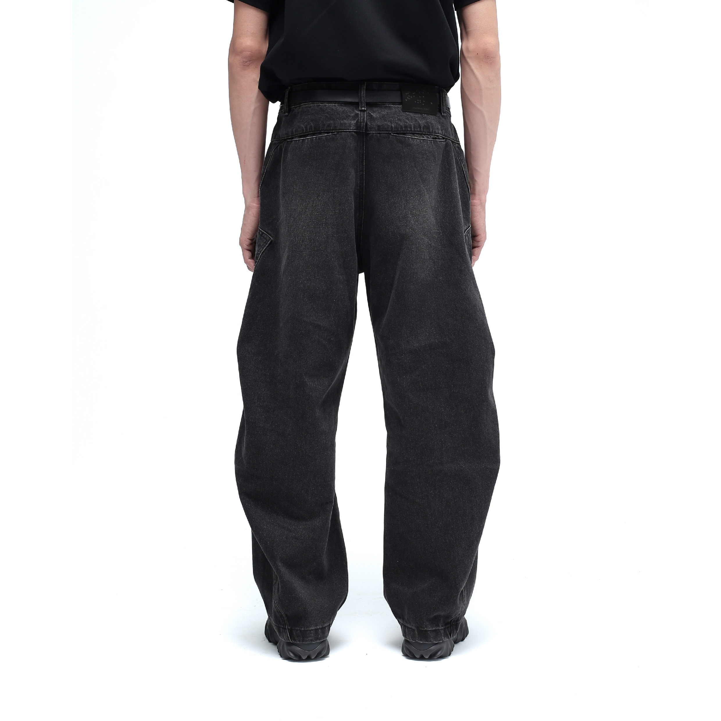 Anonymous Talking Pleated Denim Pants 皺褶牛仔褲