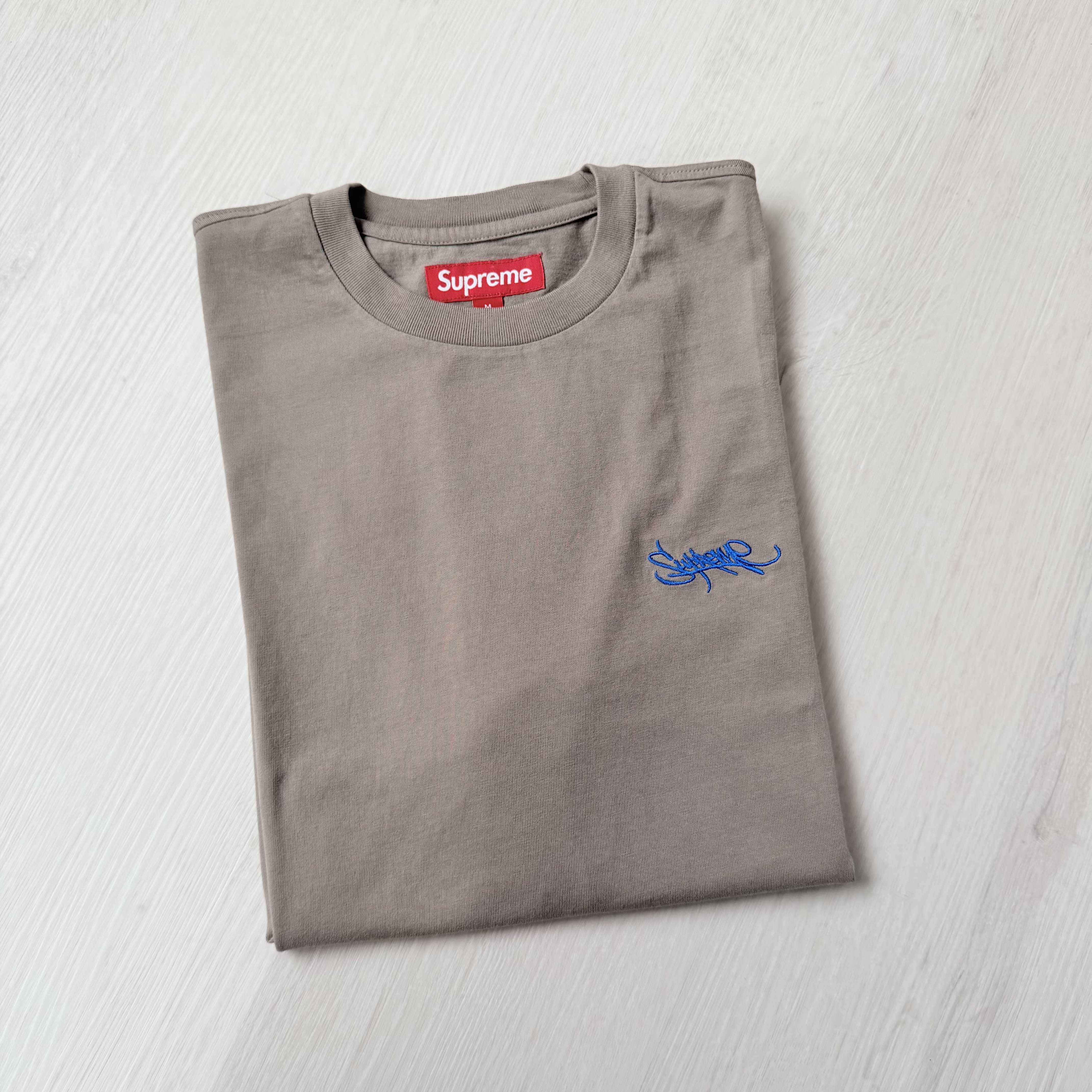 現貨┃Supreme 24SS Washed S/S Top 草寫 刺繡 logo 短T
