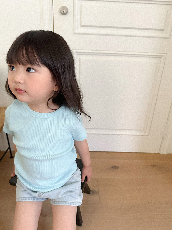 正韓夏Digreenkids 四色螺紋合身上衣