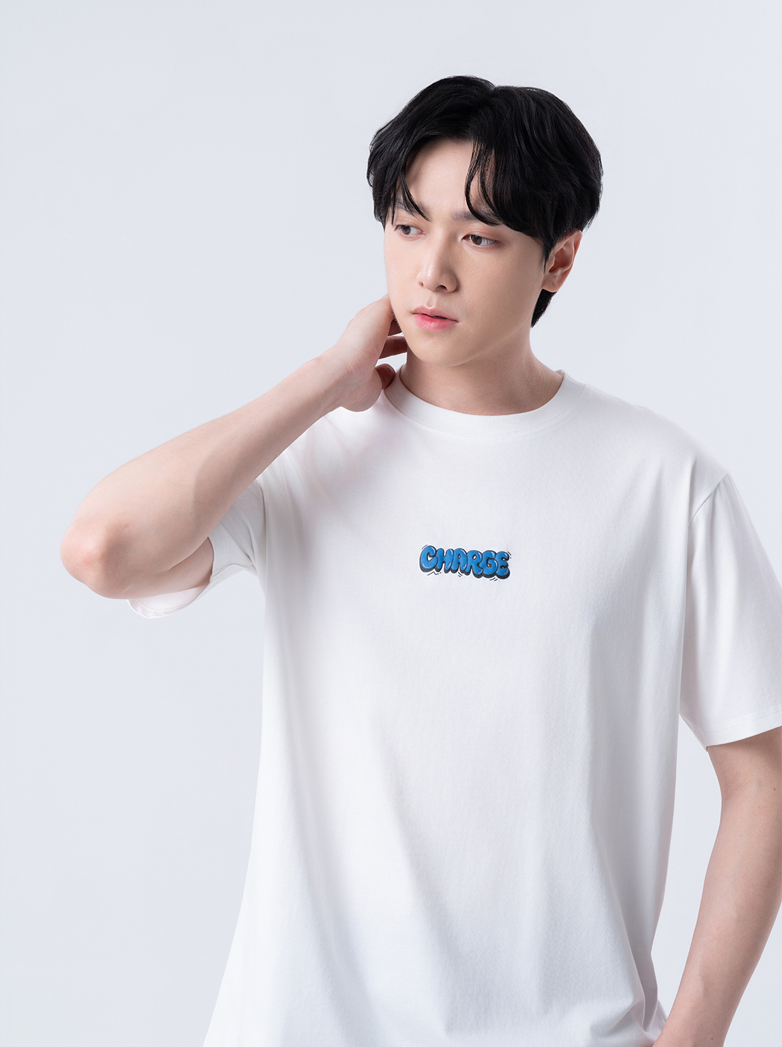 【期間限定】個性塗鴉字發泡印花TEE