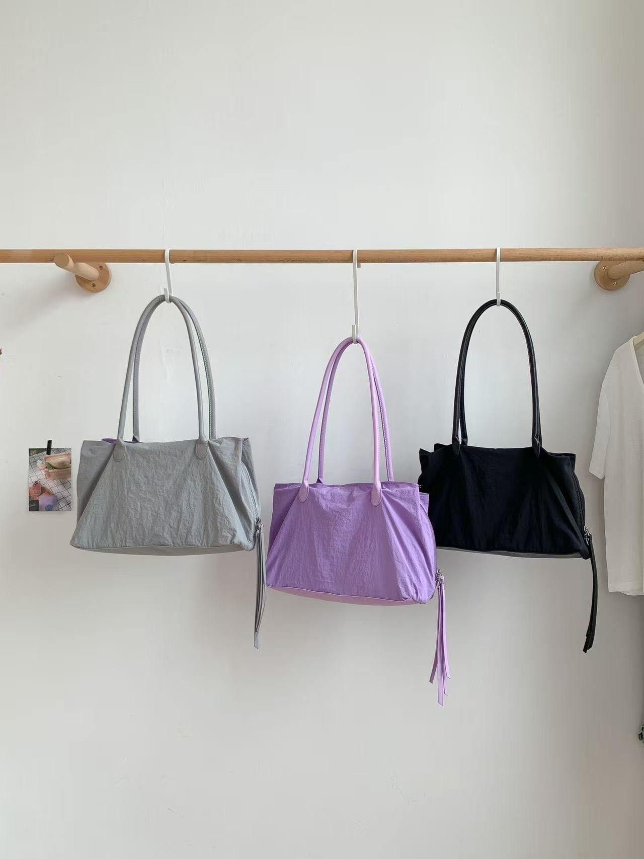 柔軟輕盈尼龍布雙層大包