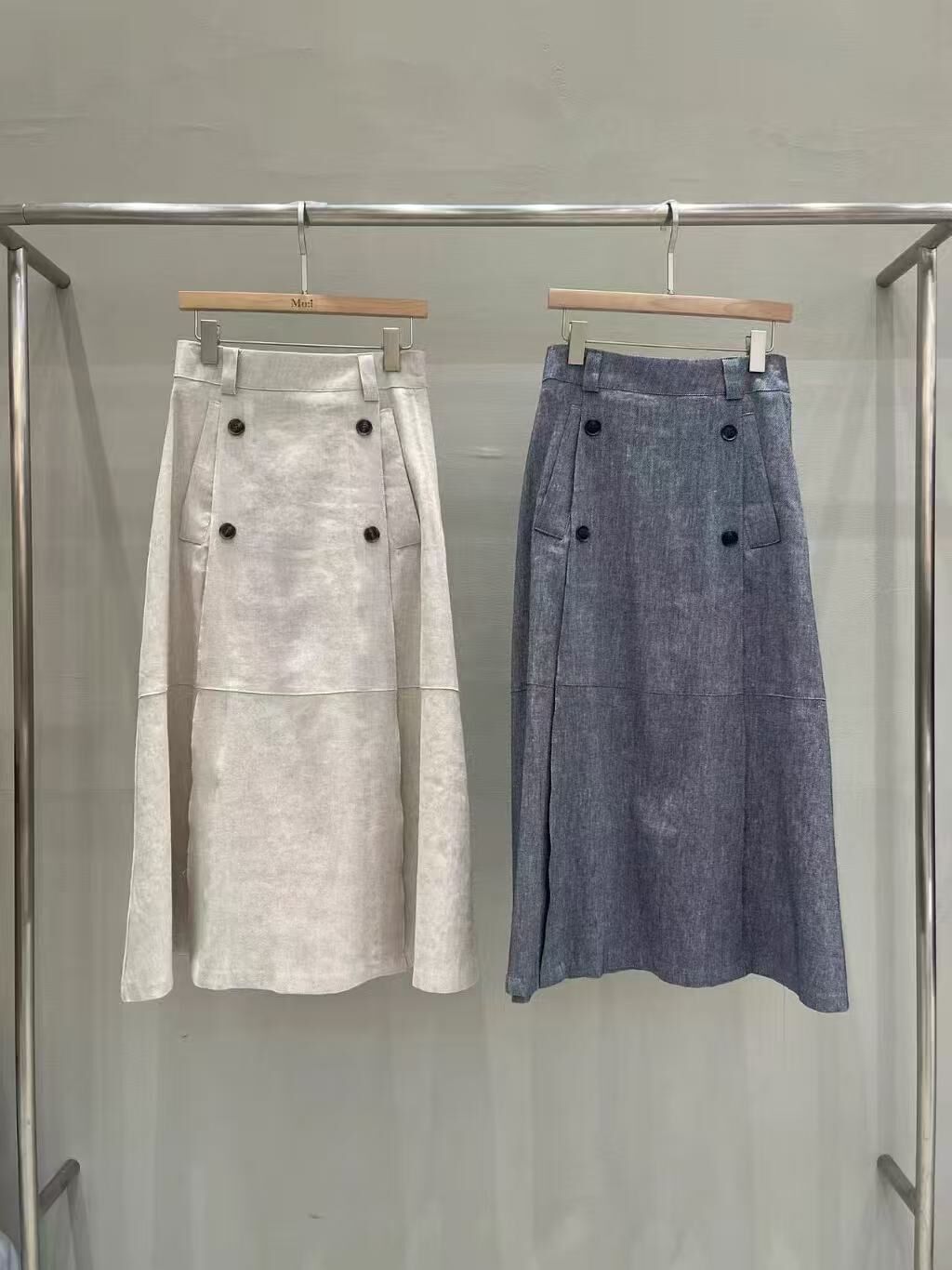 MU2607 Linen Button SK