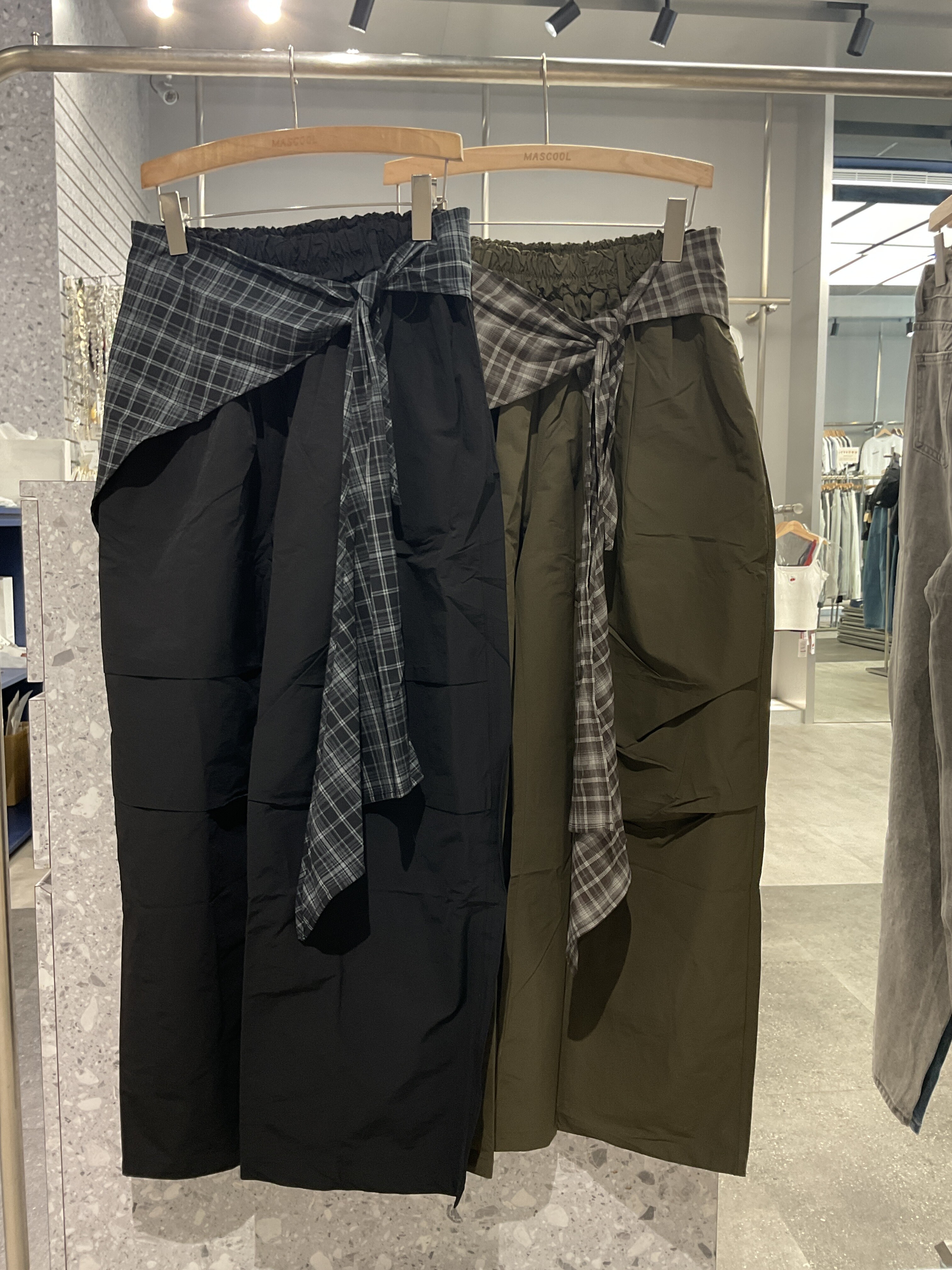 509130 可拆屁簾寬褲