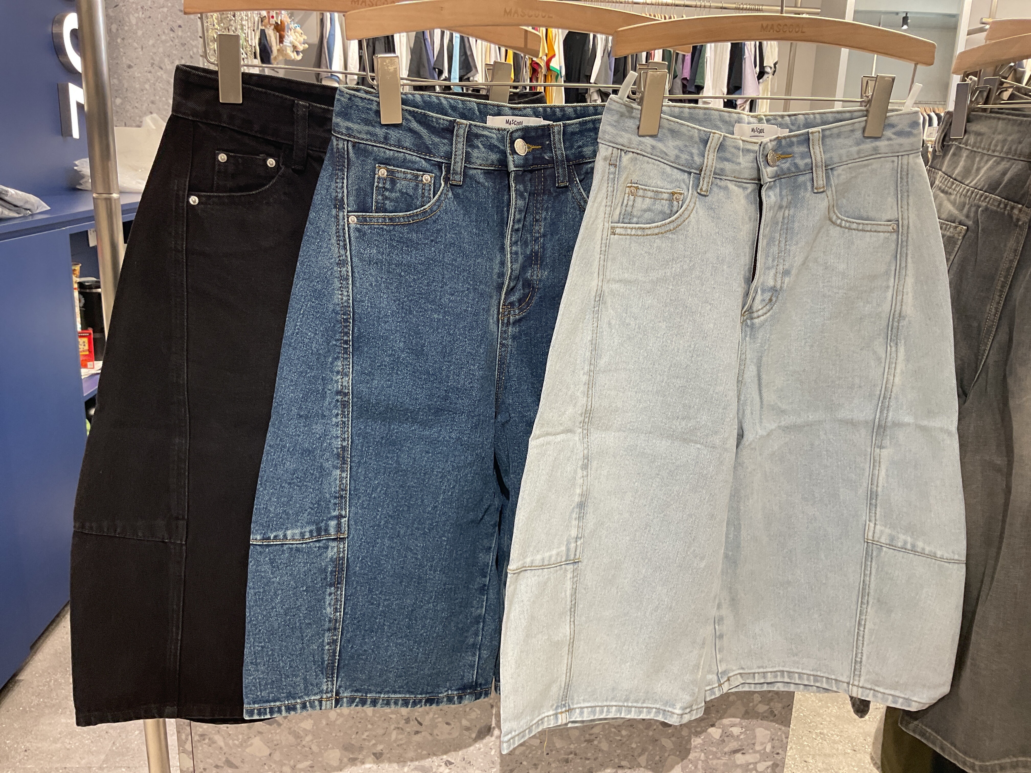 11028 女款牛仔七分褲