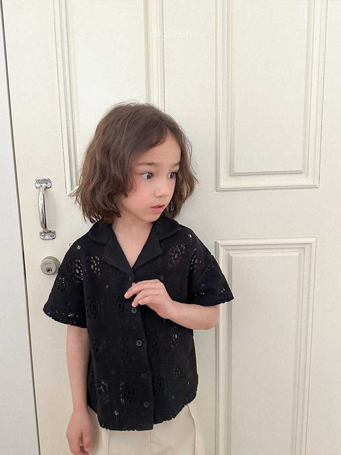 正韓夏Digreenkids 兩色度假雕花上衣