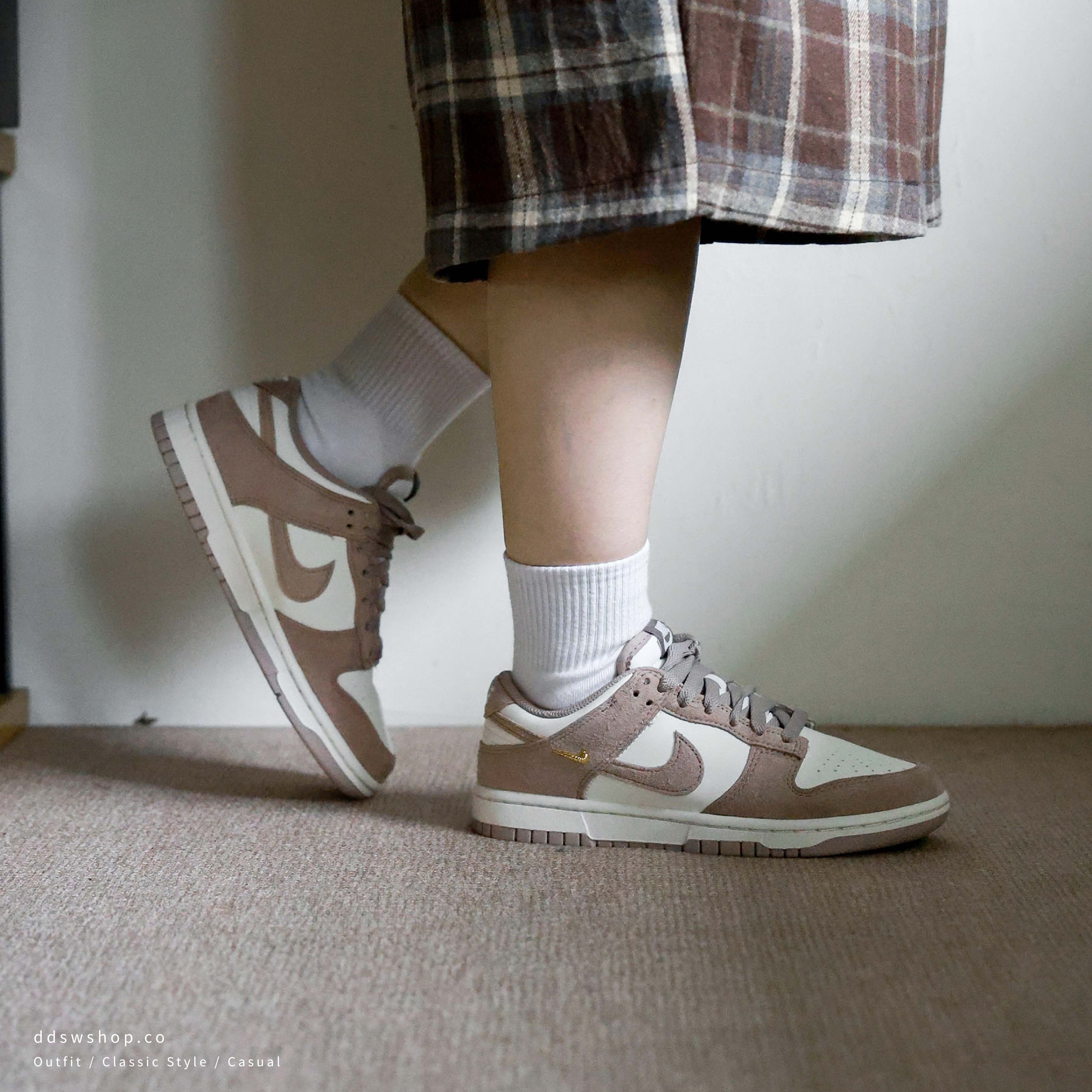 "代購" Nike Dunk Low "Malt" 淺卡其米白灰棕 小金勾 復古麂皮 低筒女鞋 IB4417-105