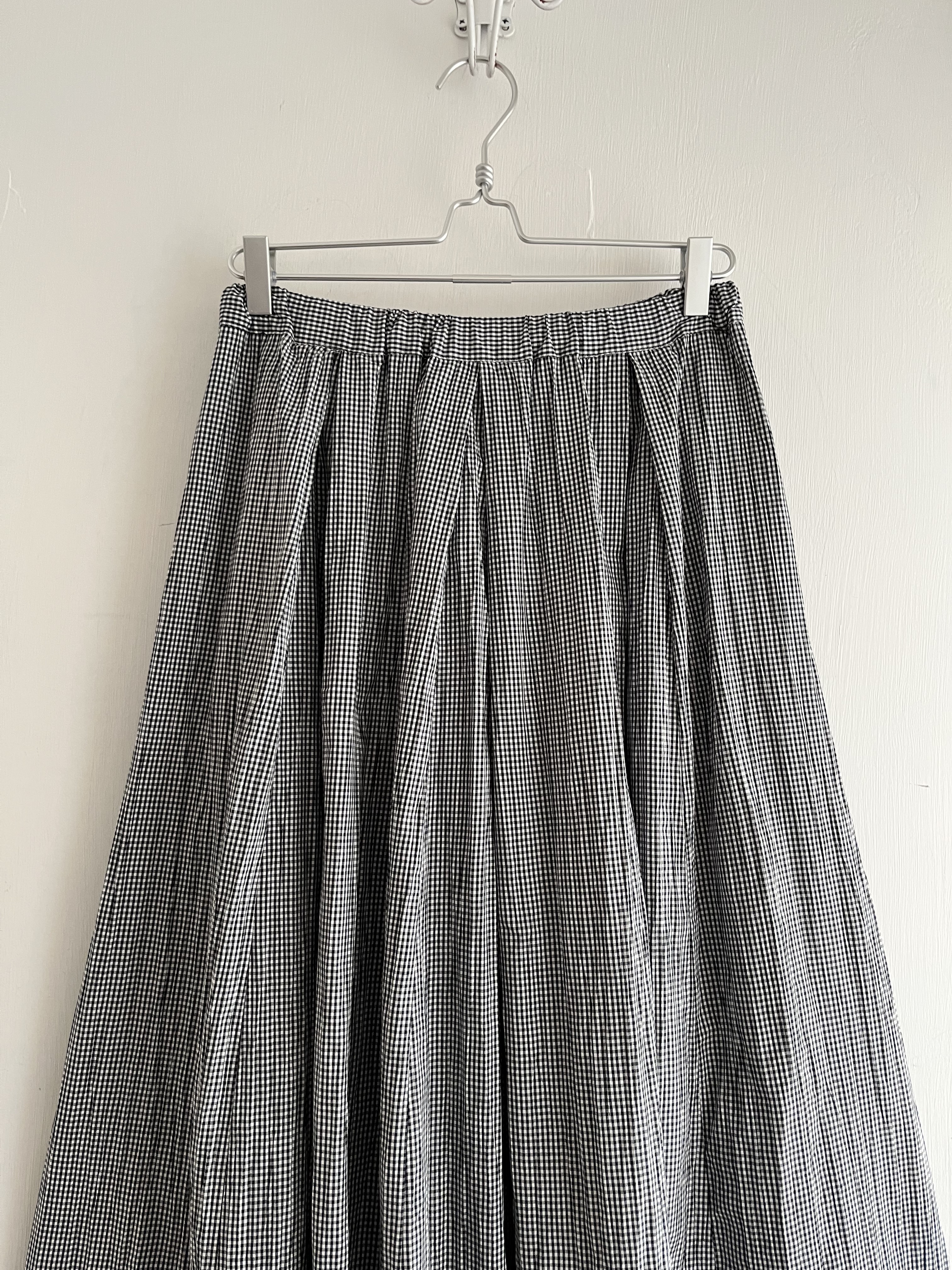 日本製ina黑白色格仔皺皺布裙