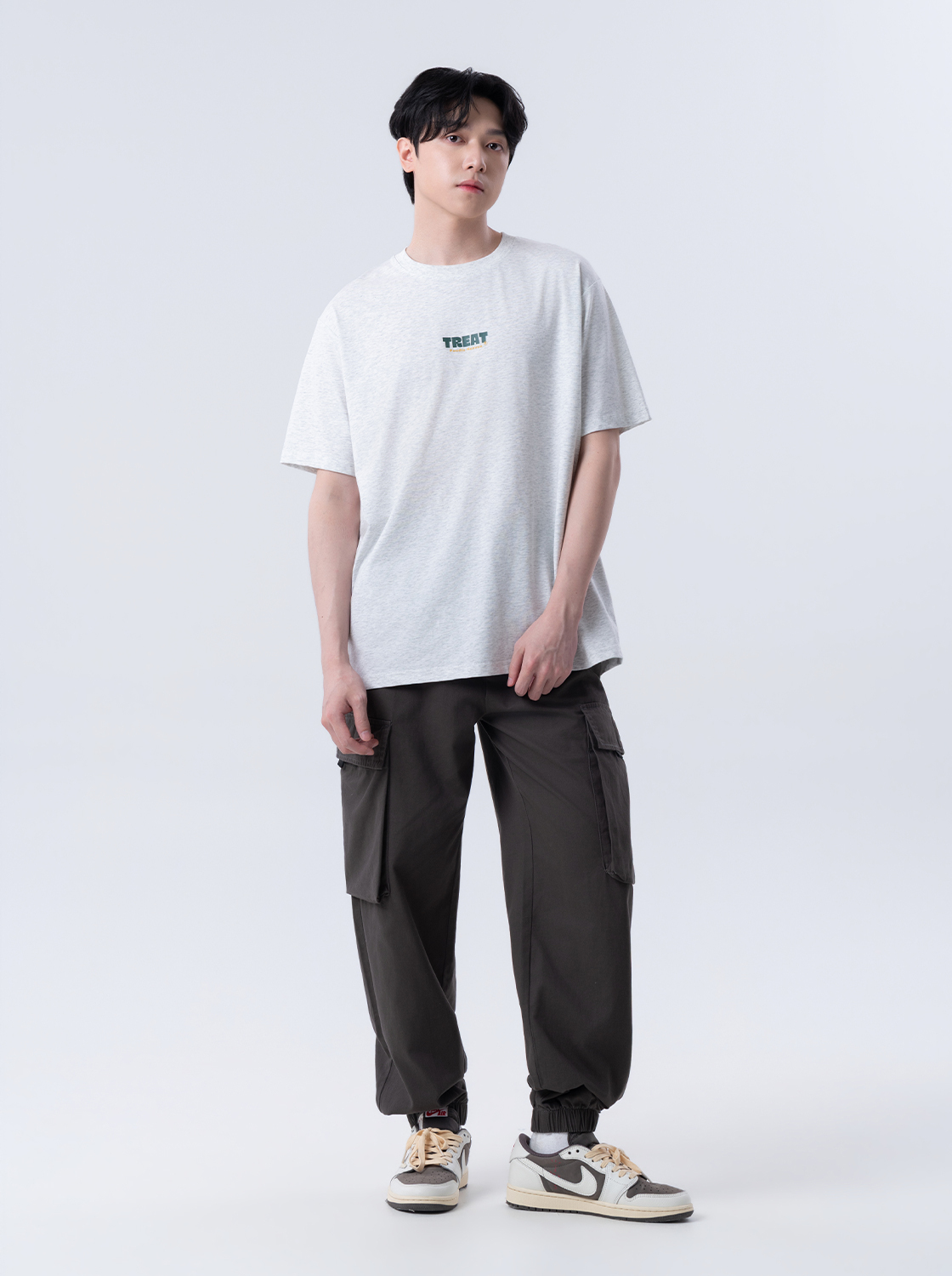 【期間限定】寬鬆多口袋縮口褲