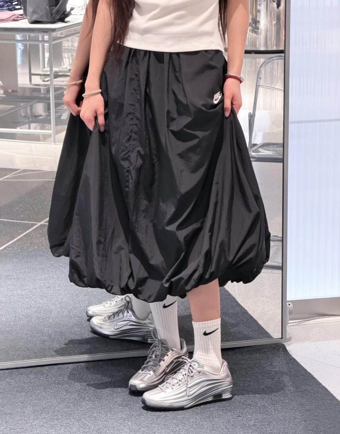 Nike Shox Z 日本新款 太空銀 銀色 金屬銀 流線型 復古 彈簧 薄底鞋 IO7843-002