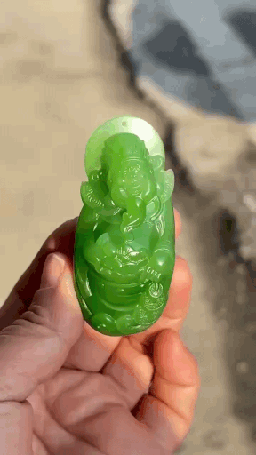 328733 和田玉財神