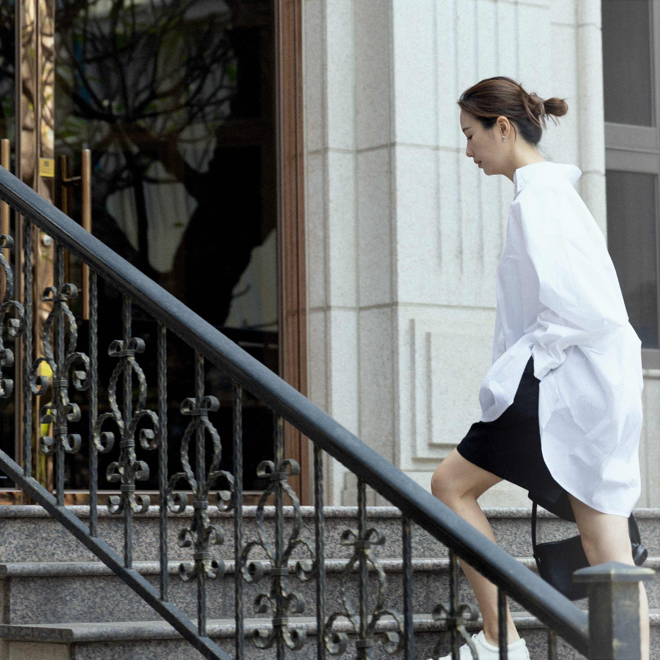 明星三姐妹組合 左