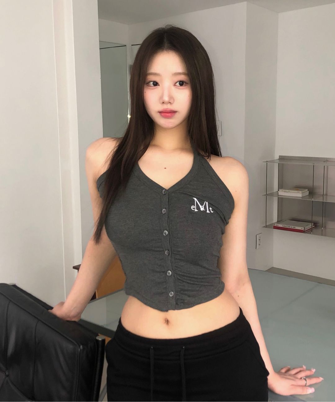 #預購 🇰🇷韓國26春夏 MUCENT 綁帶式頸掛短版背心 4色 M08