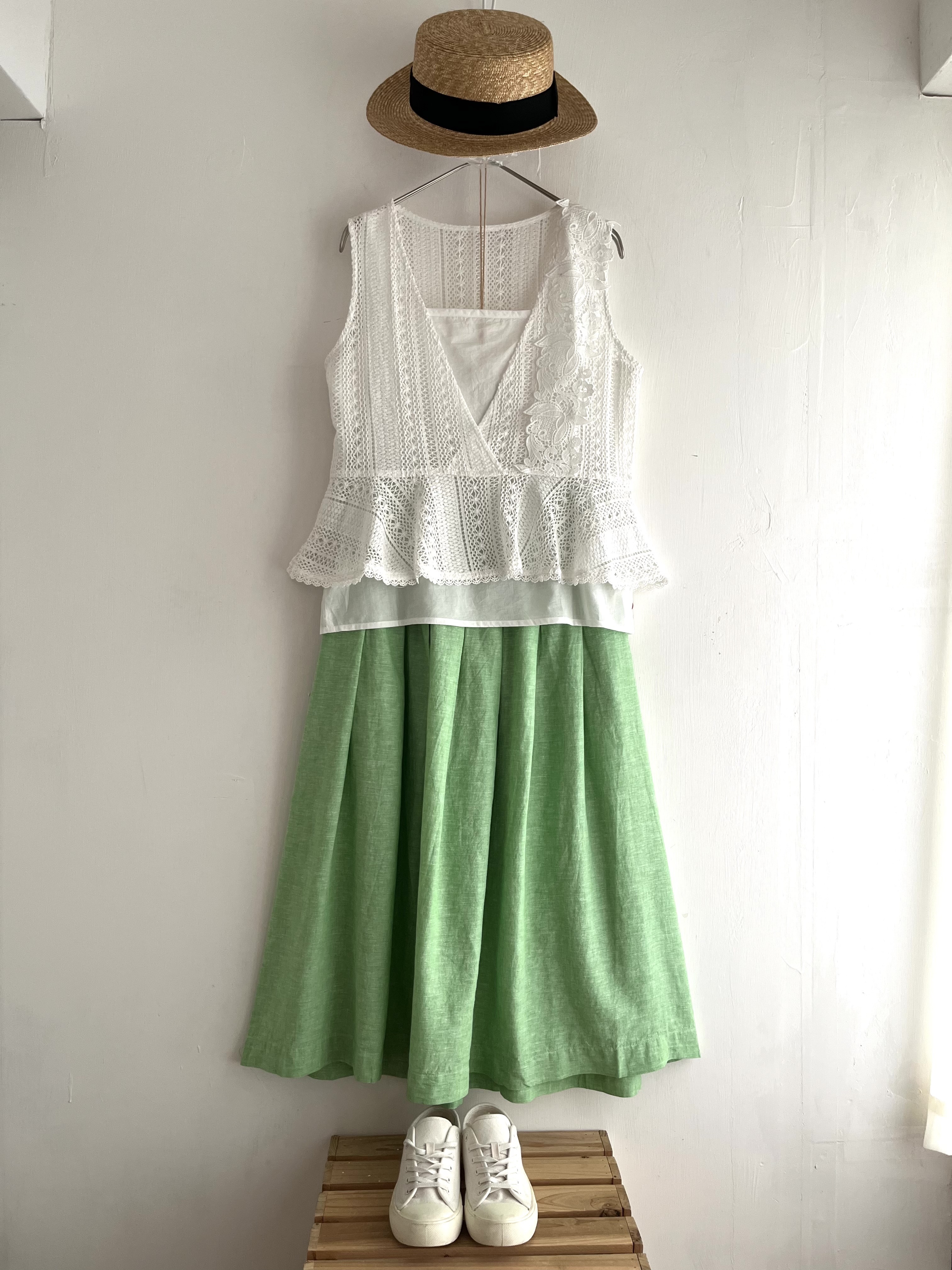 Rose & Ros白色刺繡鈎花背心