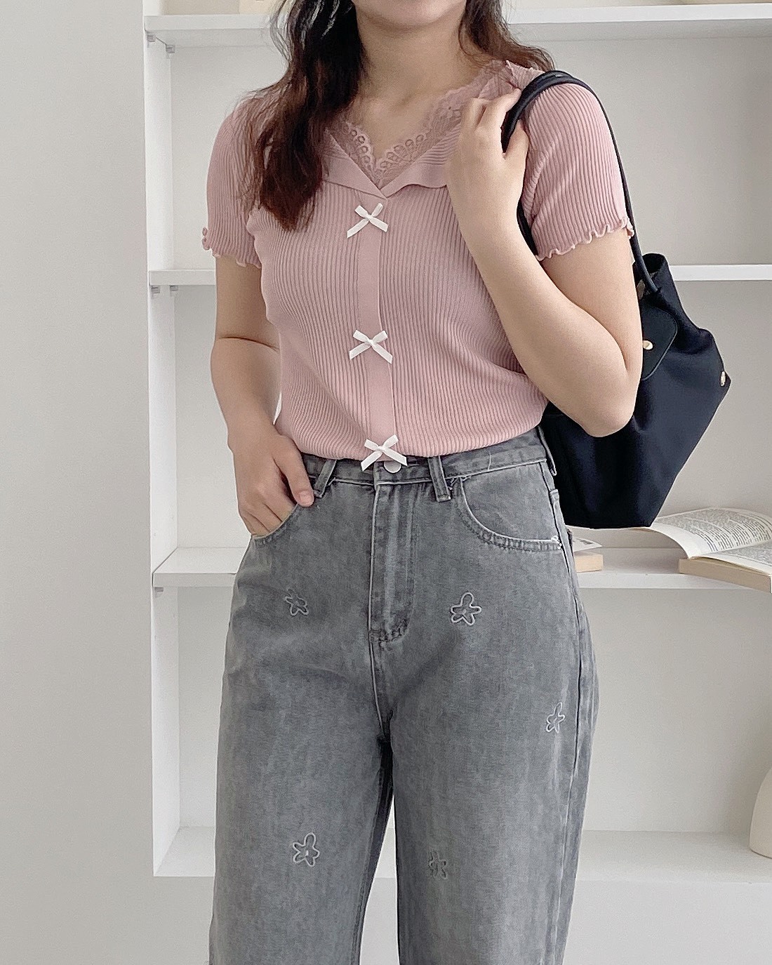 法朵Fado shop｜微甜蕾絲蝴蝶結針織上衣 0115004 五色