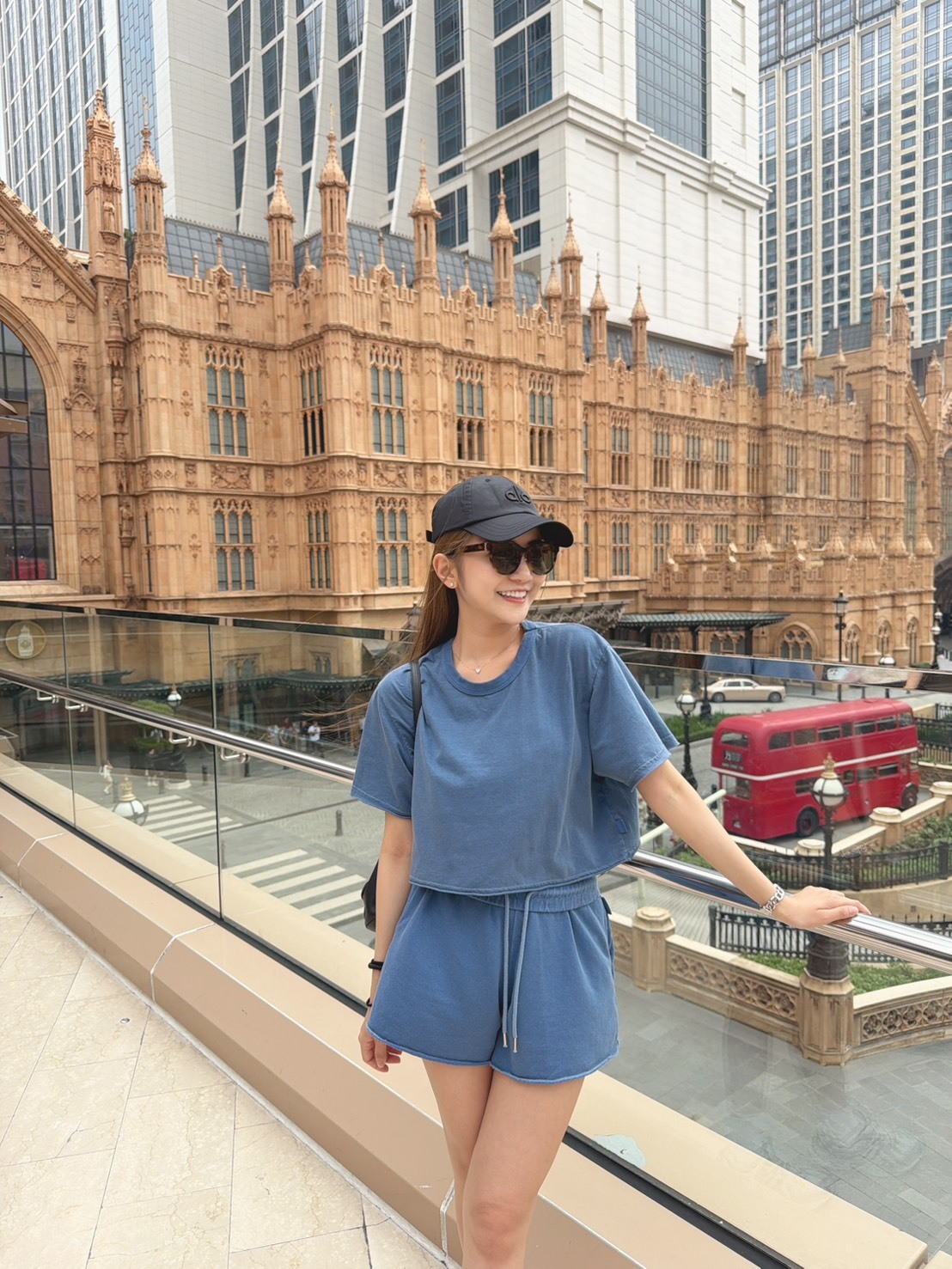 ［預購］🔥04.15春夏新品］🇰🇷正韓圓領洗水棉上衣+鬆緊腰抽繩口袋短褲兩件式套裝（顯白藍/兩色，可分開購買）