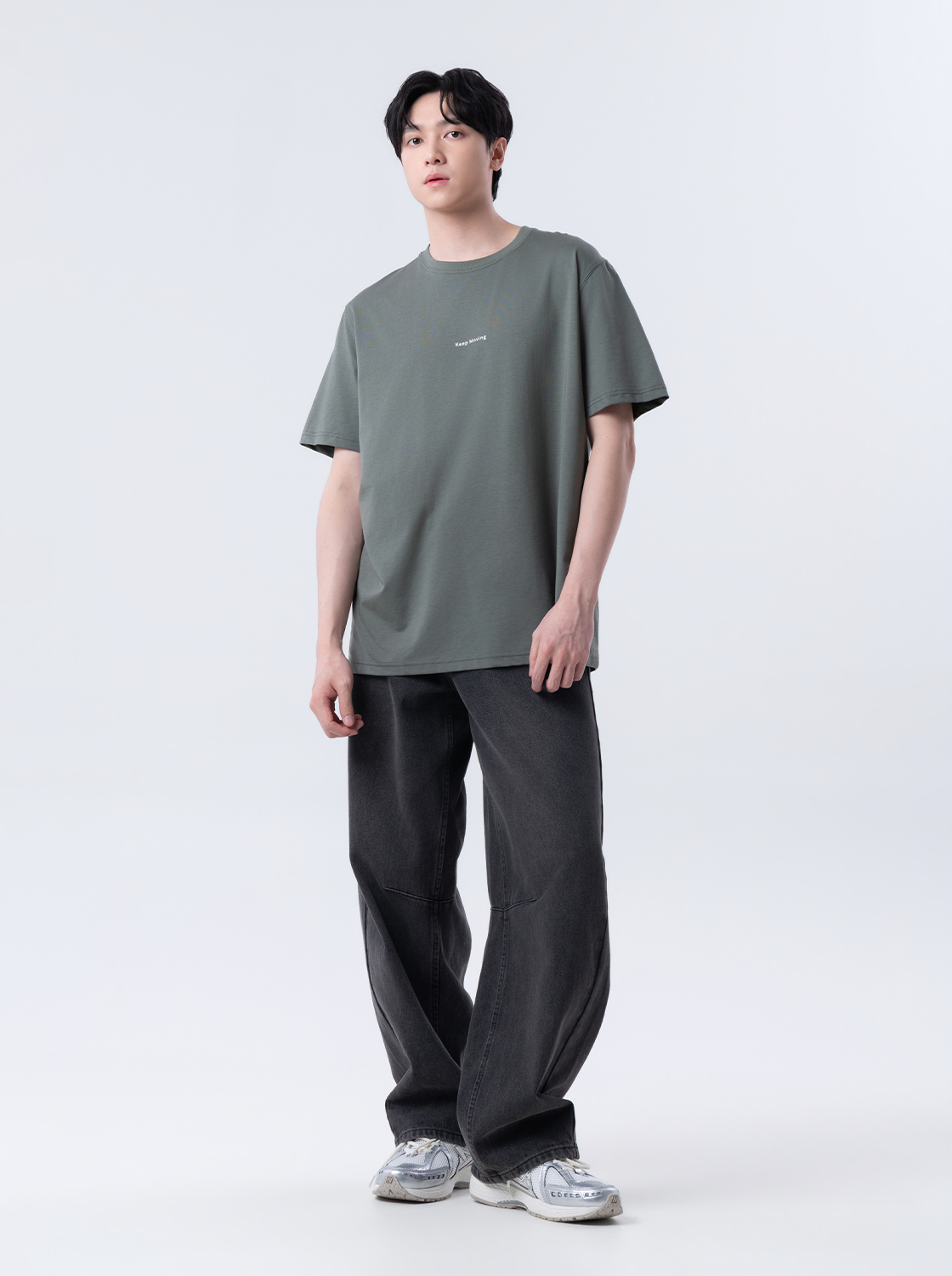 闊腿彎刀牛仔褲