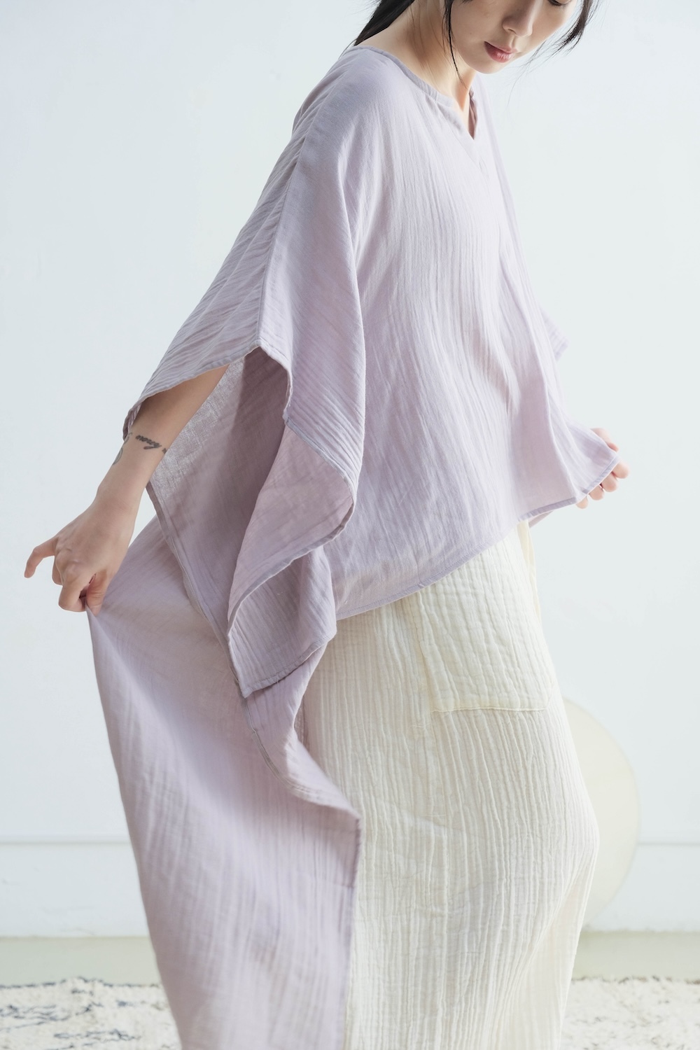 前短後長寬版洋裝上衣 / 雙層紗 淡灰紫