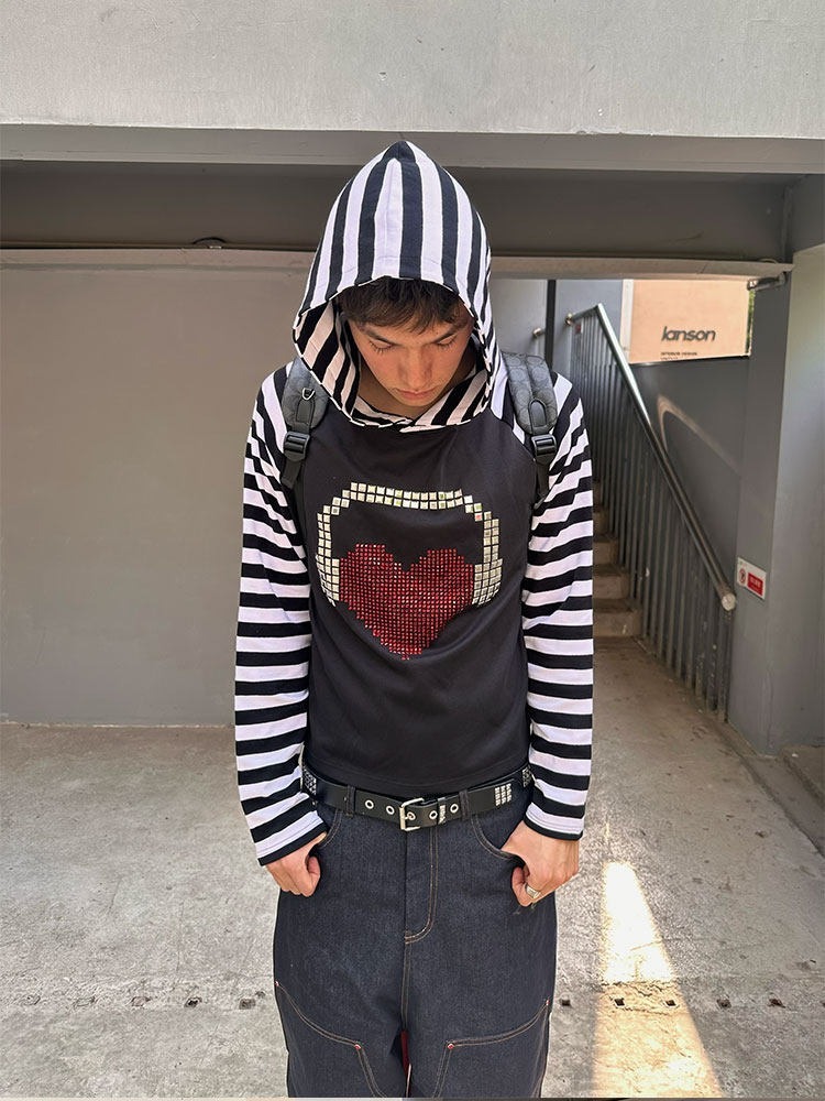 ArtByTastybabe 鉚釘愛心耳機 黑白條紋 連帽長袖T