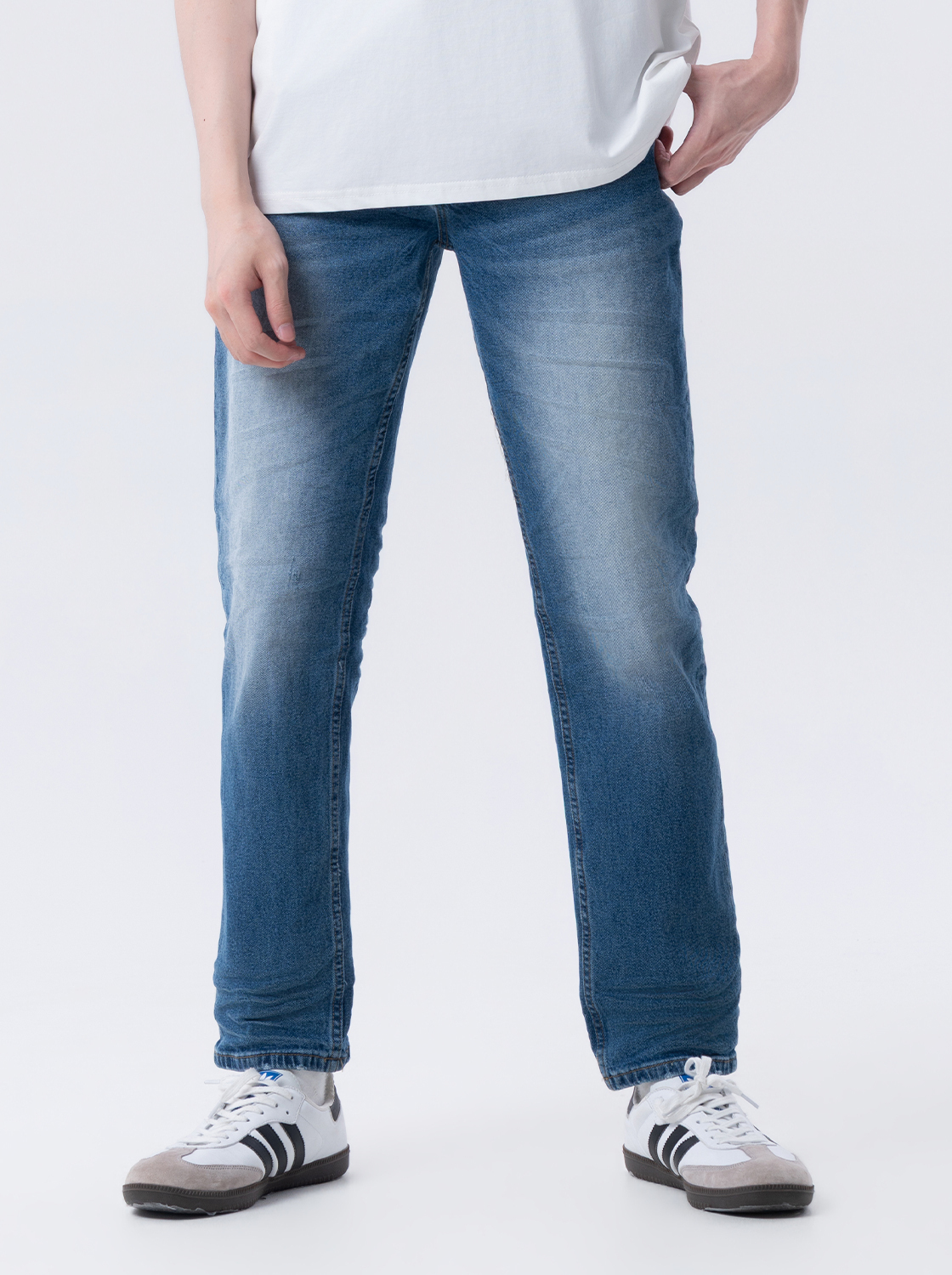 立體壓皺窄管褲