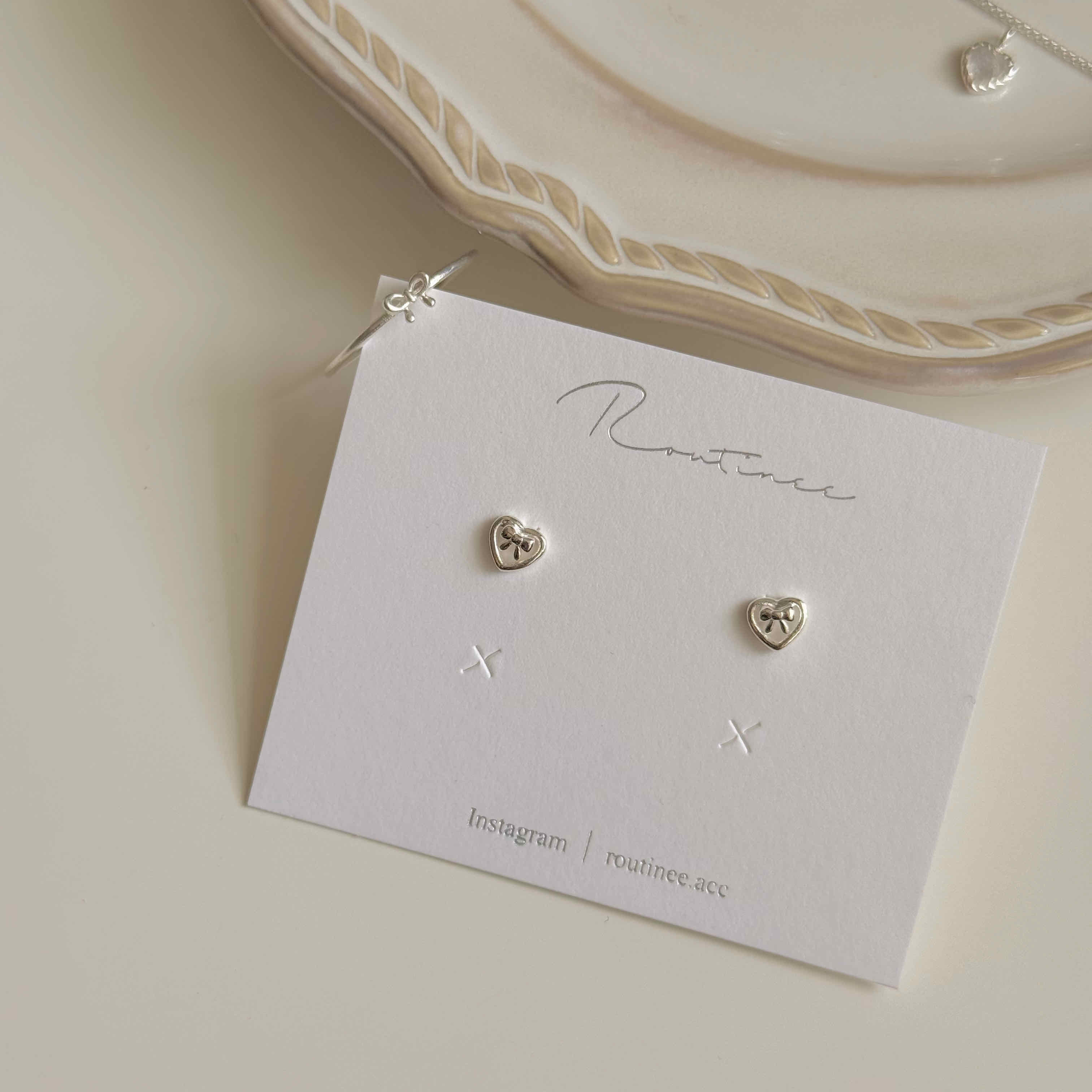 🇰🇷925 silver 迷你愛心蝴蝶結耳環