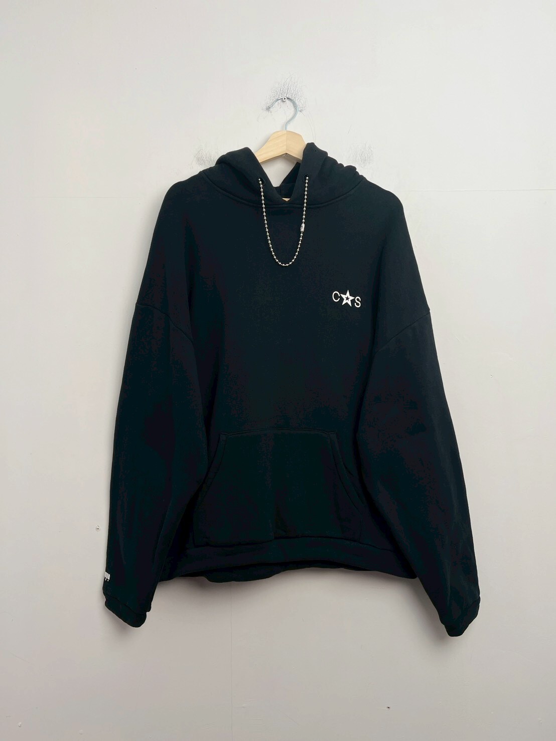 CODY SANDERSON Big Ball Chain Hoodie SIZE L