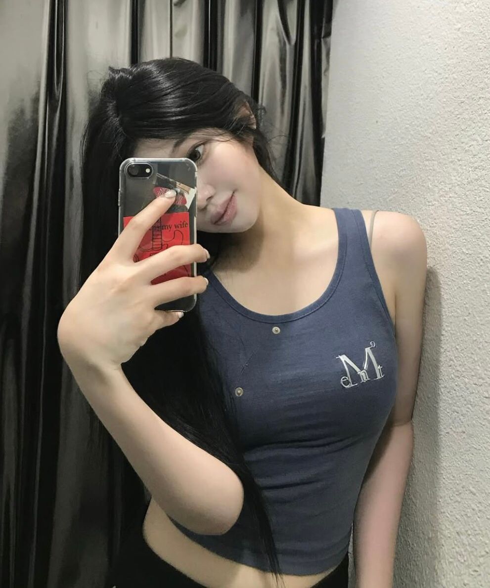 #預購 🇰🇷韓國26春夏 MUCENT 鉚釘水洗金屬標誌背心 2色 M06