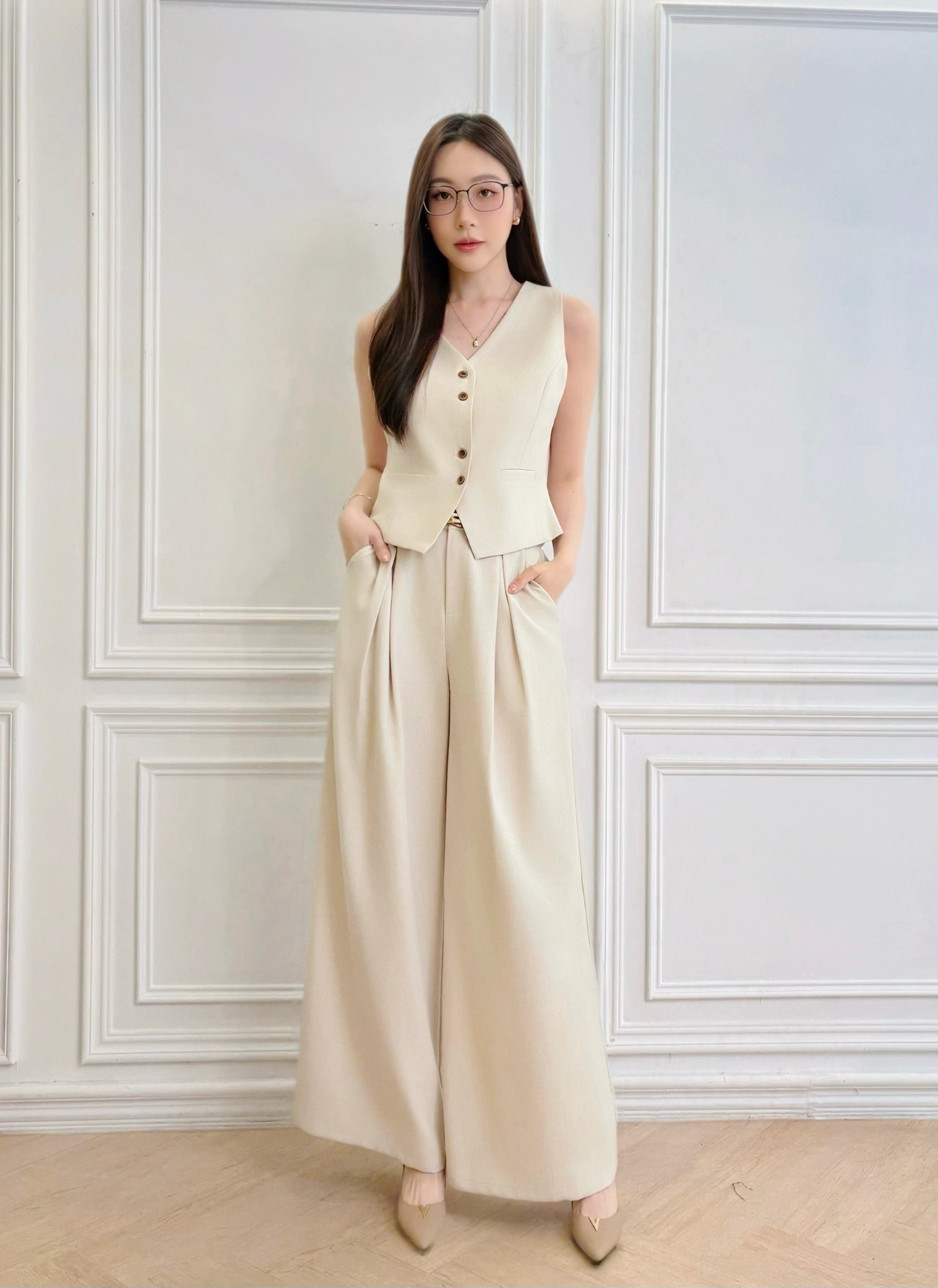 氣勢感棉麻背心寬褲西裝套裝