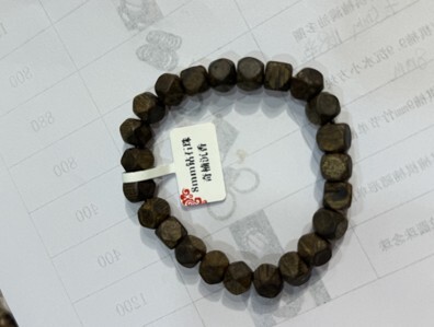 0416gz95-GZday3-沉香4月-8mm棋楠鑽石珠單圈(A95)