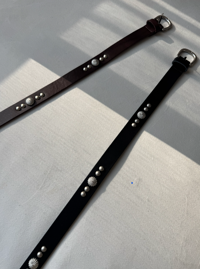 窩釘牛皮belt(黑-啡)