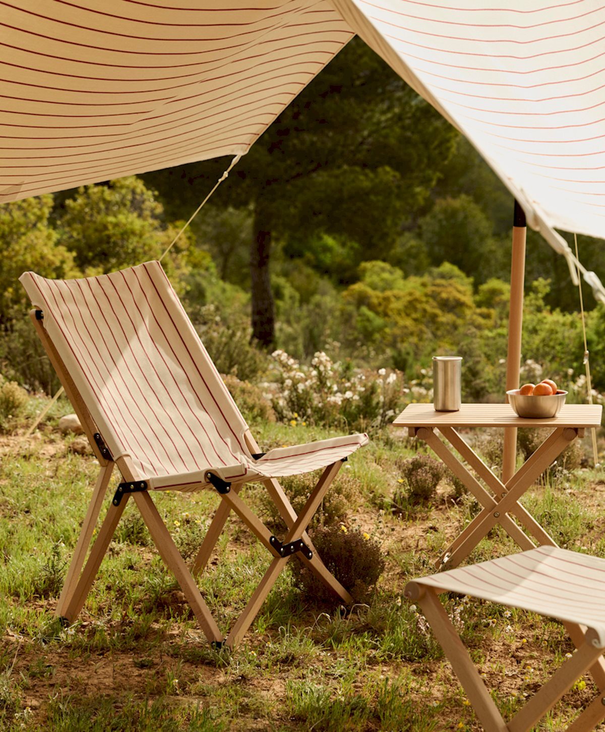 HAY Outdoor Market 實木折疊椅與大自然融入