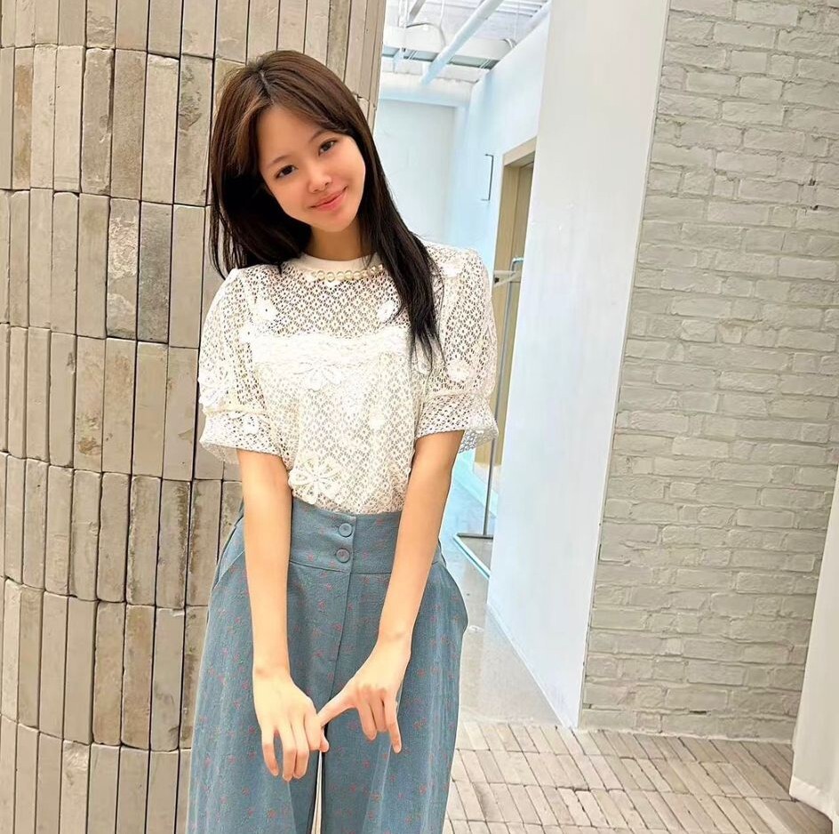 Y04 胸42 長24.5 $499 (一口價)