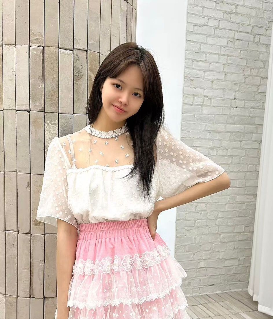 Y05 胸41 長24.5 $479 (一口價)