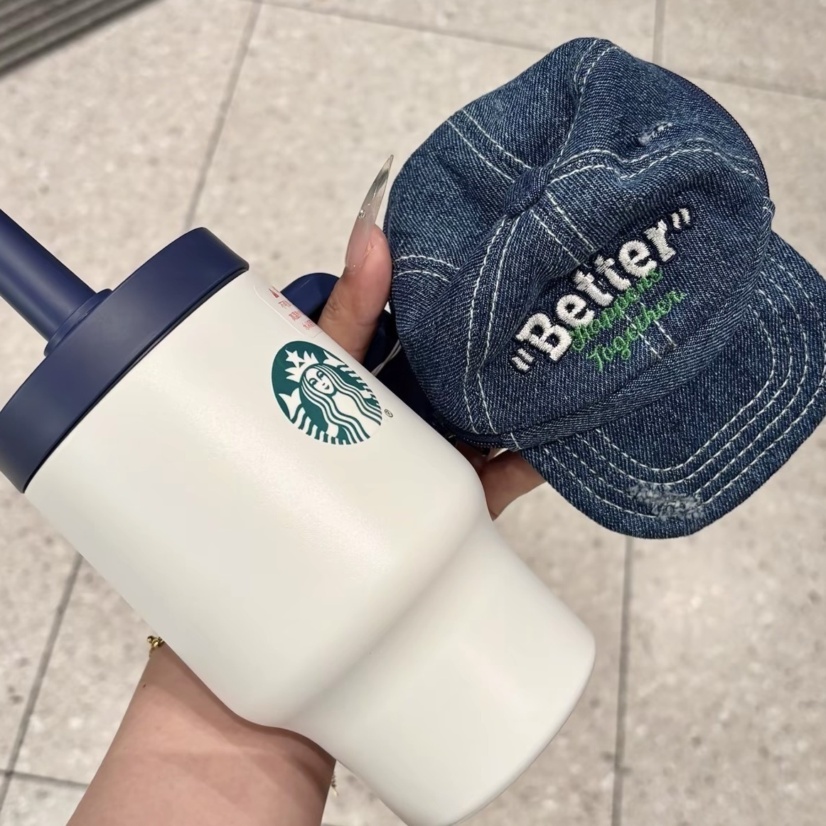 STARBUCKS 星巴克 牛仔單寧星咖系列 不鏽鋼把手隨行杯 附老帽零錢包