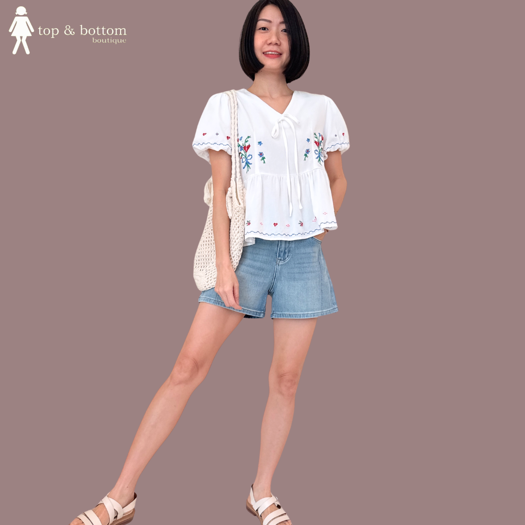 HIGH WAISTED DENIM SHORTS