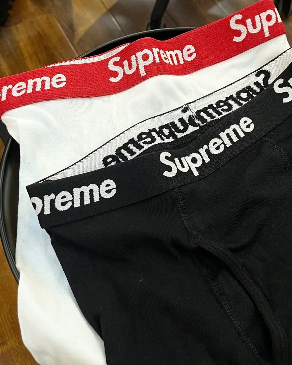 【預購】SUPREME x HANES LOGO KARINA同款 四角褲 四件組 2色 SURPEI