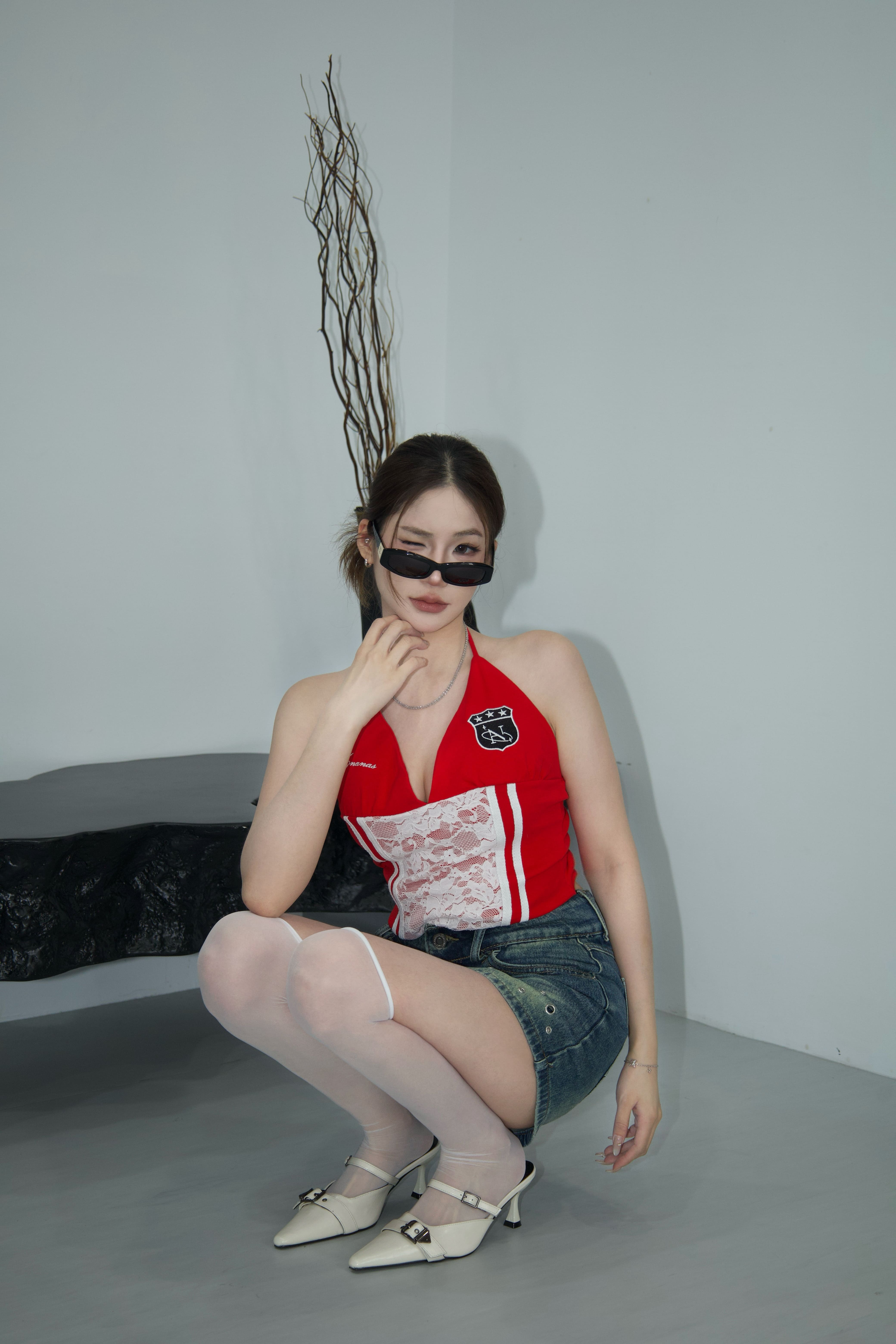 [ Ananas設計款✨ ] 運動風蕾絲繞脖背心