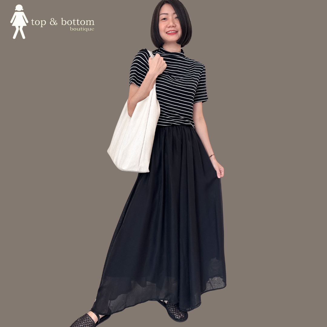 SHORT SLEEVE HIGH NECK BLOUSE